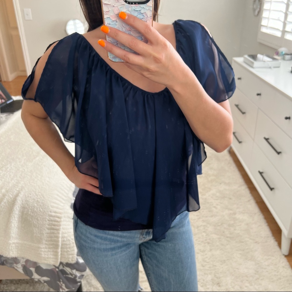 Flowy blue top